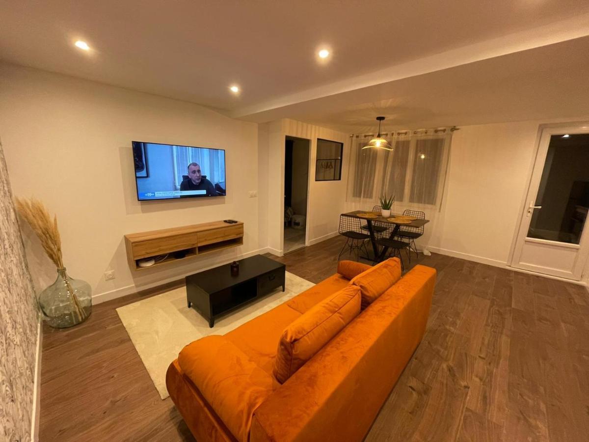 Le Jardin Niortais - Hyper Centre- Proche Gare - Paisible - Grand Jardin Prive, Wifi Hd -Netflix Apartment Екстериор снимка